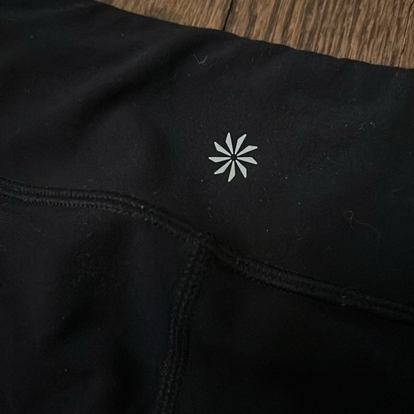 Athleta girl chit chat black leggings size 8-10 - Picture 2 of 3